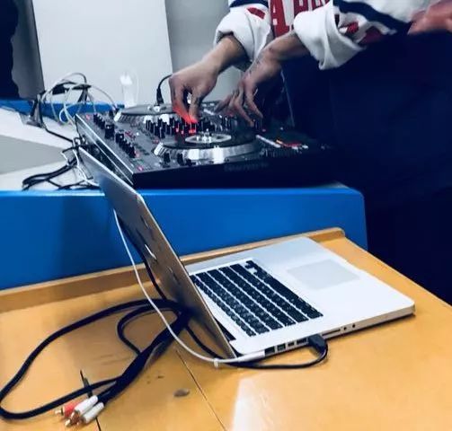 第四次教學(xué)回顧 制音工廠——音樂與教育的交響曲
